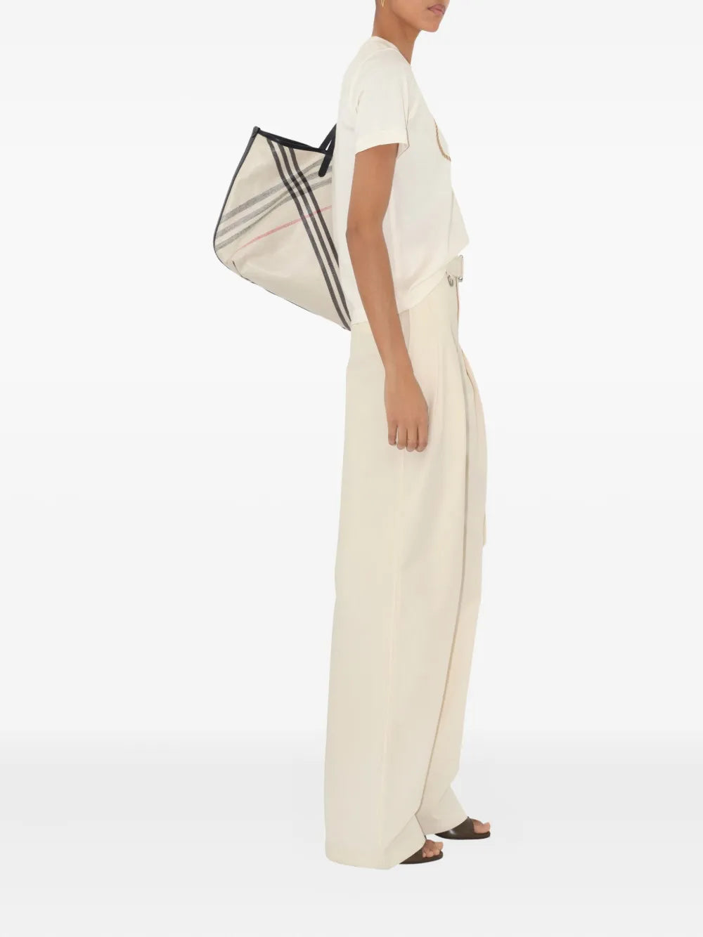 Knight stamp t-shirt