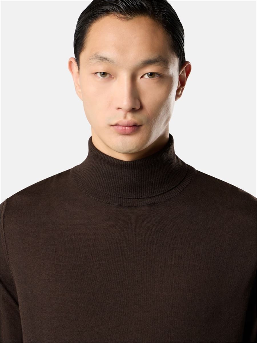 Turtleneck jumper with ribbed trims