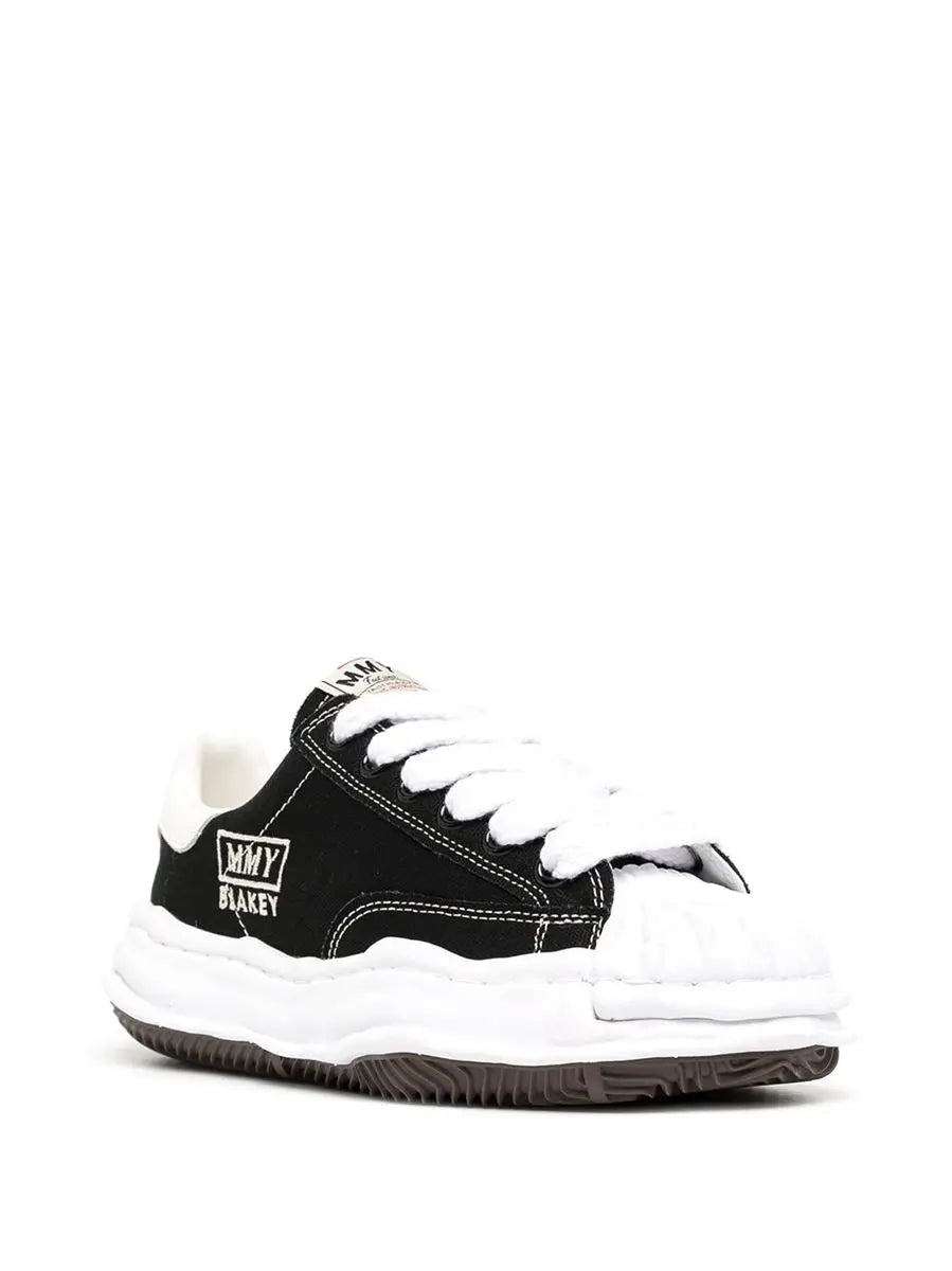 BLAKEY LOW-TOP SNEAKERS MAISON MIHARA YASUHIRO