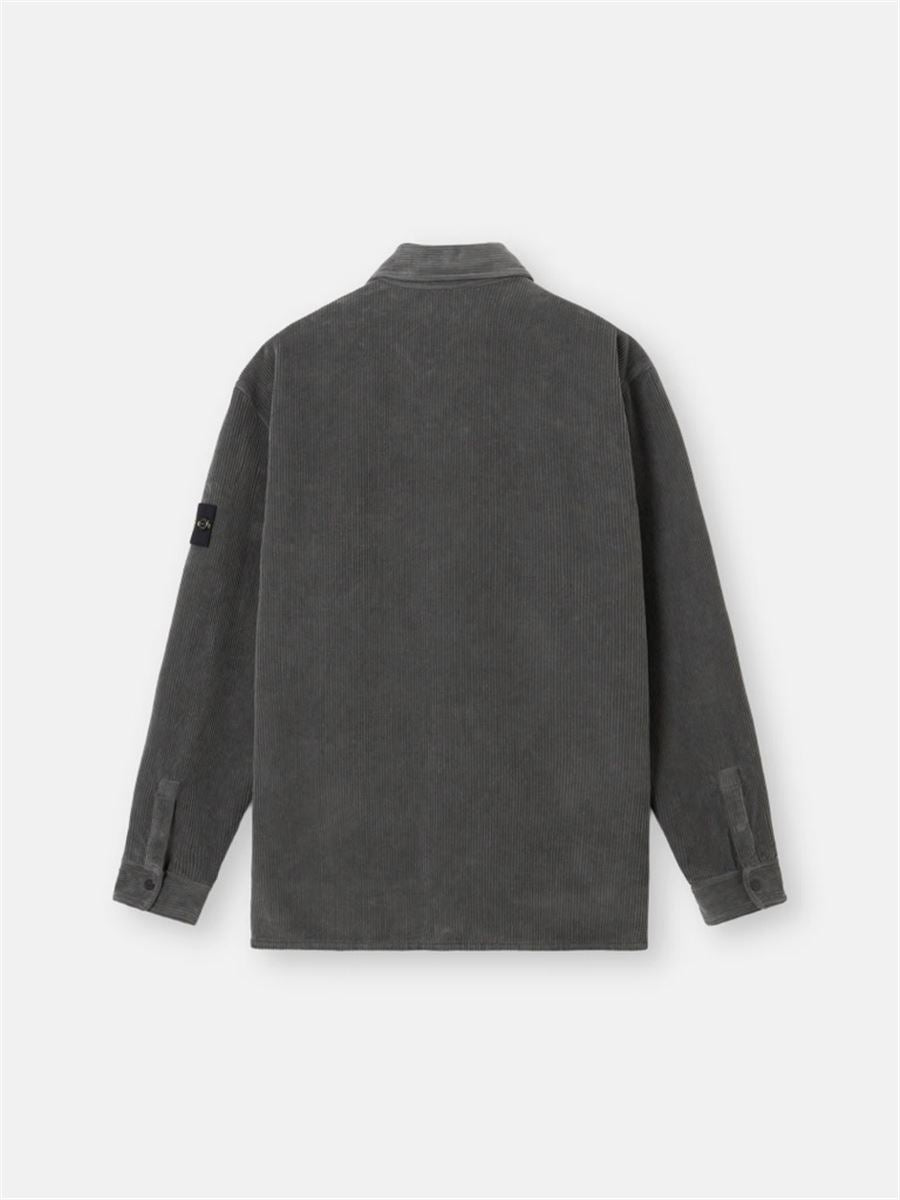 Comfort-fit overshirt with pockets and snap fastening