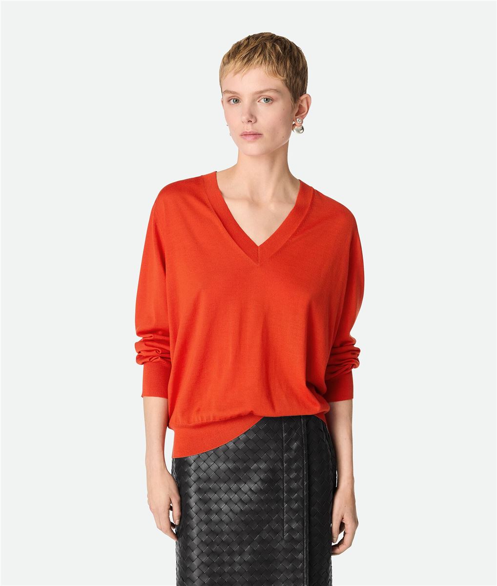 LIGHT FINE CASHMERE JUMPER -  BOTTEGA VENETA -  Verso