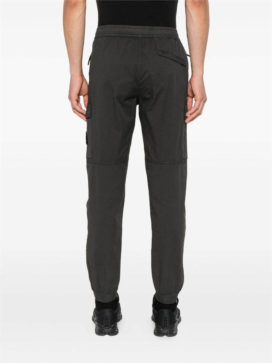 Regular-tapered-fit cargo trousers with zip pockets-STONE ISLAND-Verso