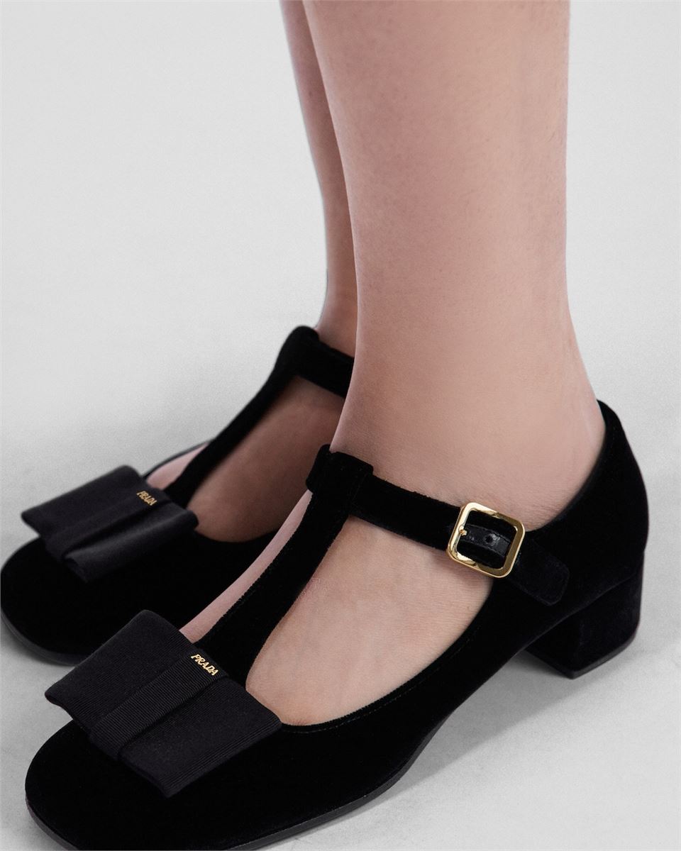 VELVET PUMPS - PRADA - Verso