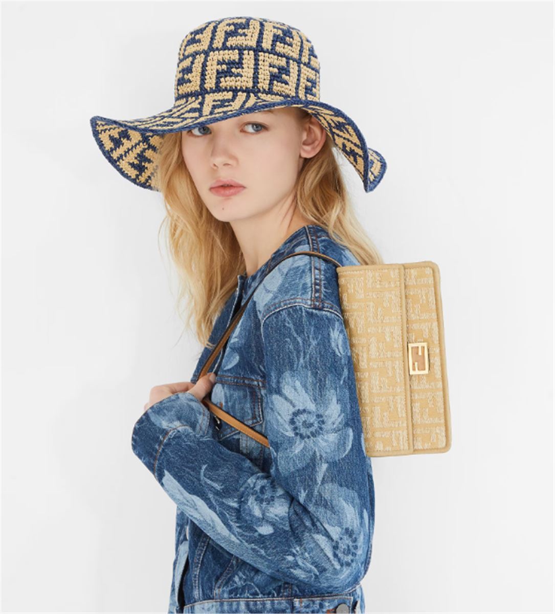 WALLET ON CHAIN BAGUETTE-FENDI-Verso