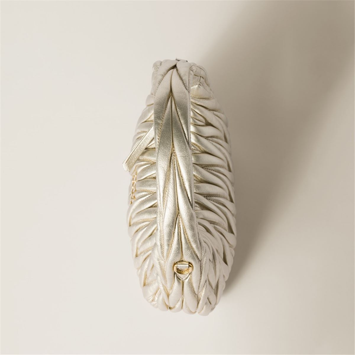 WANDER MATELASSÉ NAPPA LEATHER HOBO BAG - MIU MIU - Verso