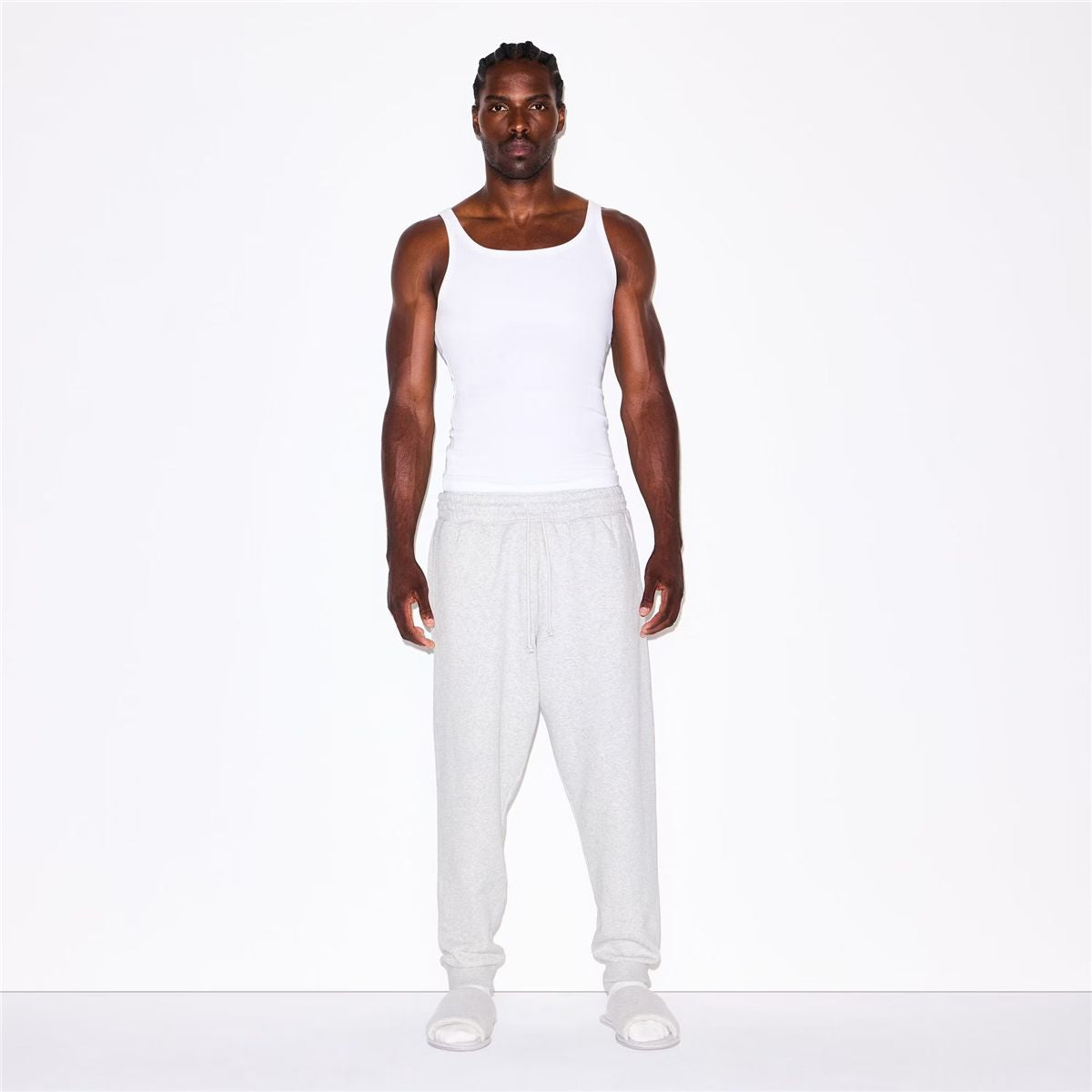 Fleece lounge men's tapered jogger-SKIMS-Verso