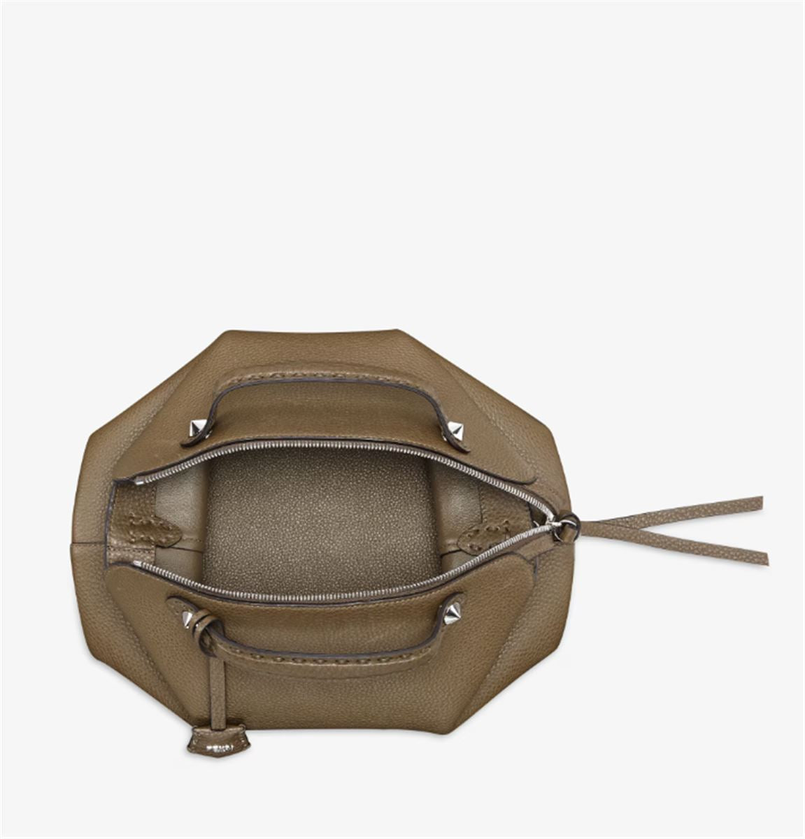 BY THE WAY SELLERIA LARGE FENDI
