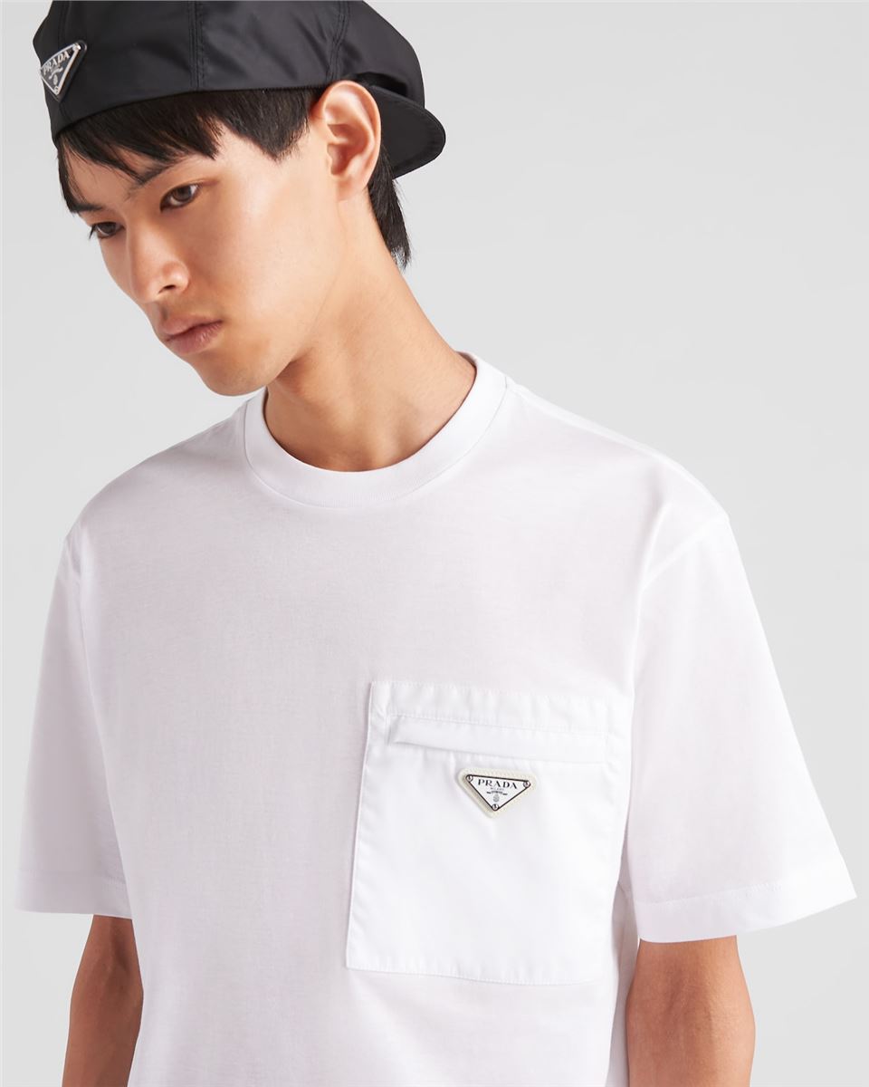 RE-NYLON AND JERSEY T-SHIRT