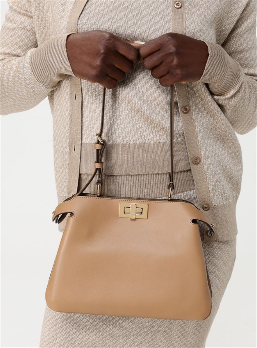 SHOULDER BAG - FENDI - Verso