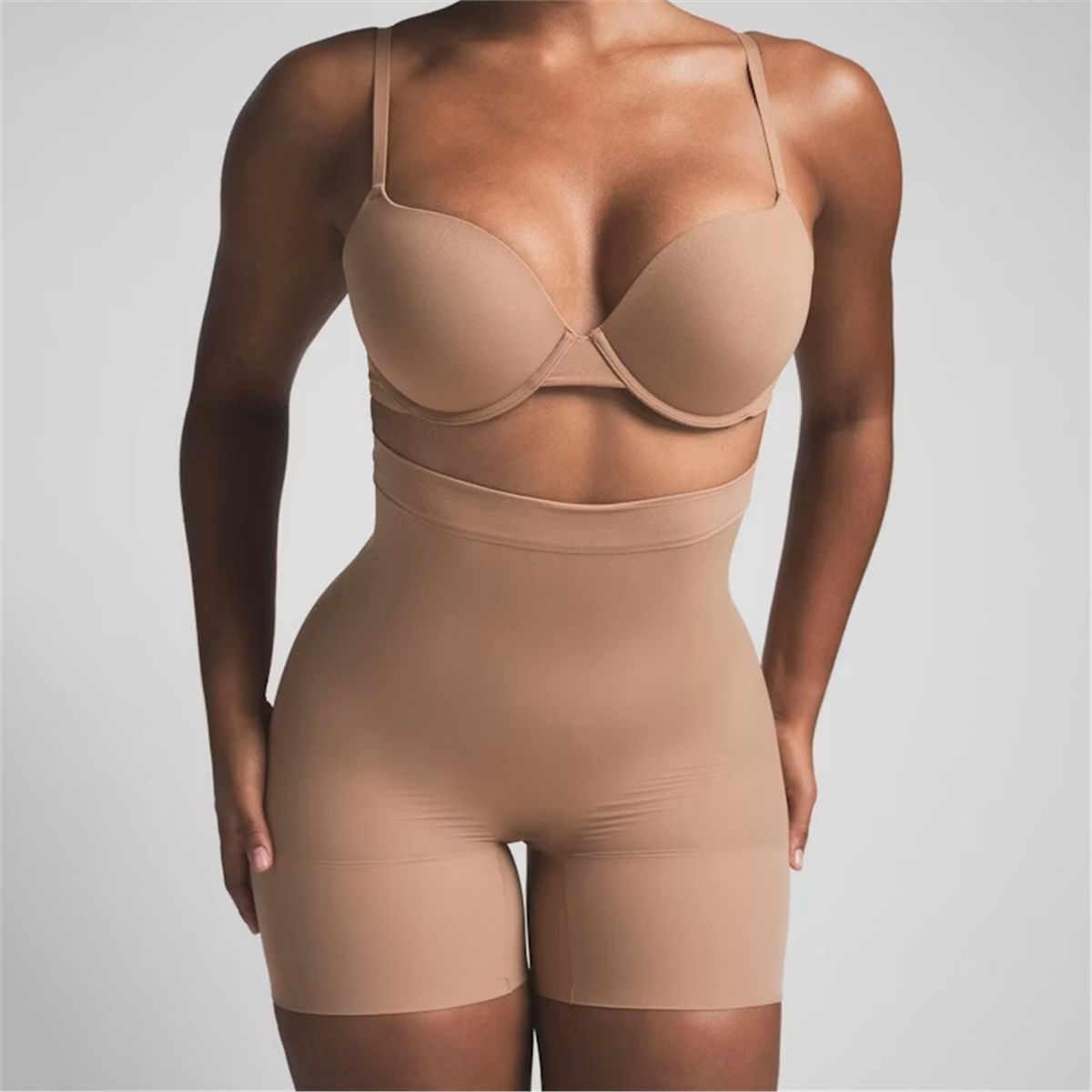 Sheer seamless mid thigh short-SKIMS-Verso