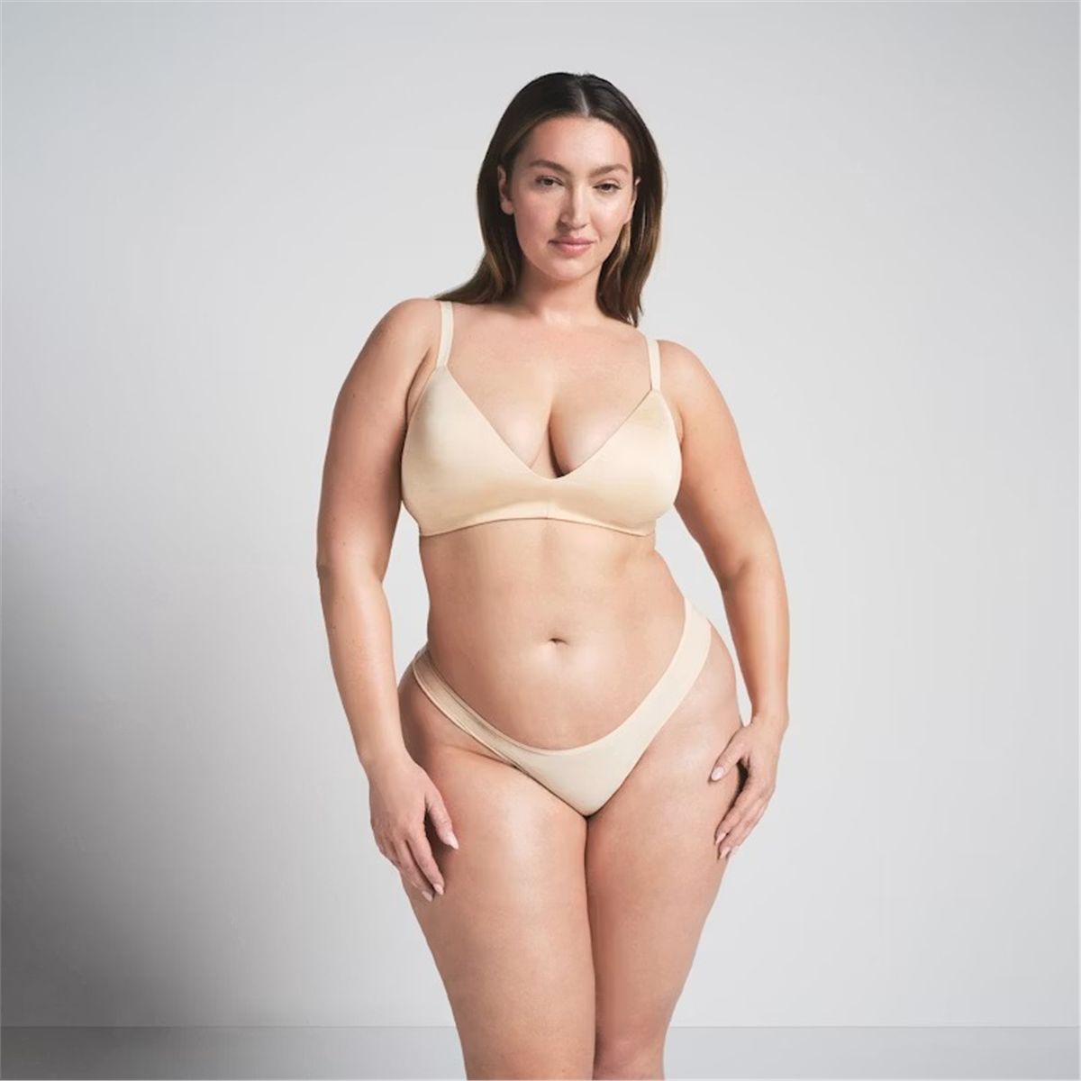 Wireless form t-shirt demi bra-SKIMS-Verso