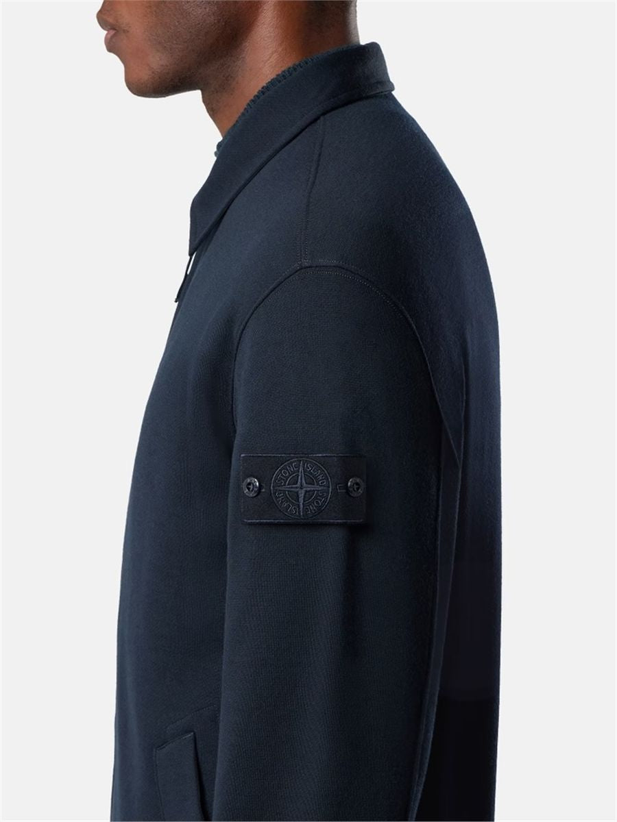 Comfort-fit zip-up collared sweatshirt with pockets