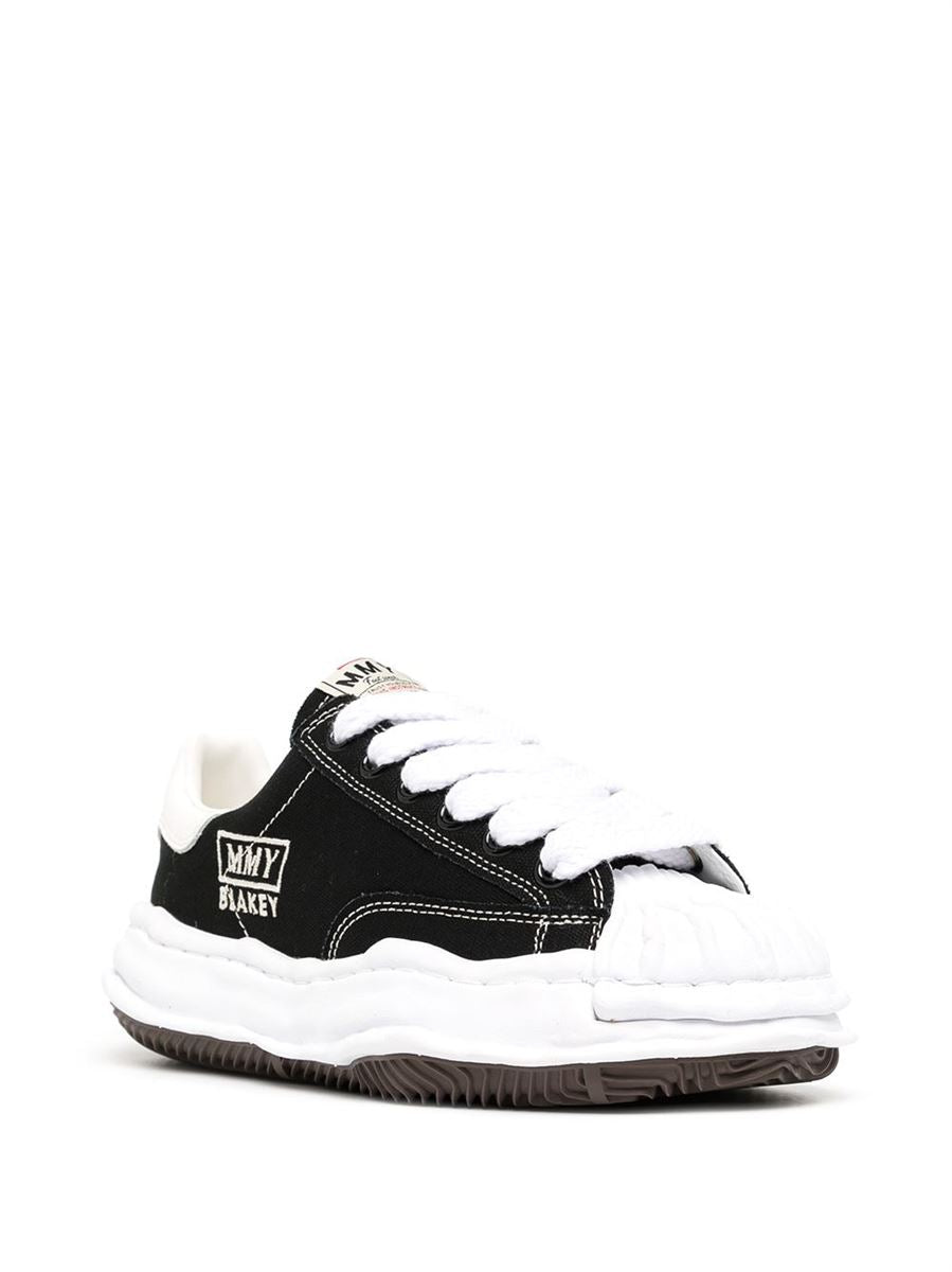 BLAKEY LOW-TOP SNEAKERS MAISON MIHARA YASUHIRO