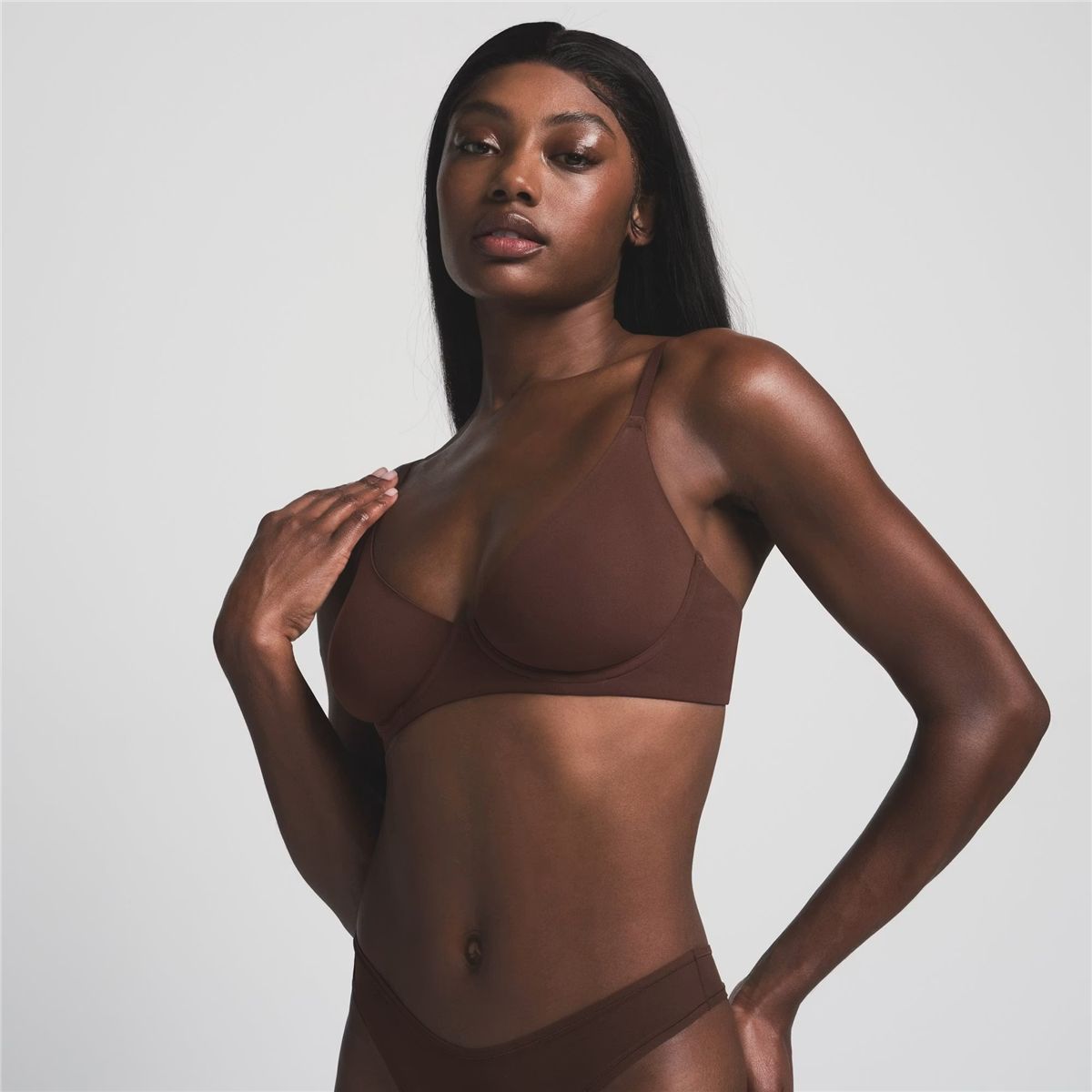 Fits Everybody Unlined Demi Bra-SKIMS-Verso