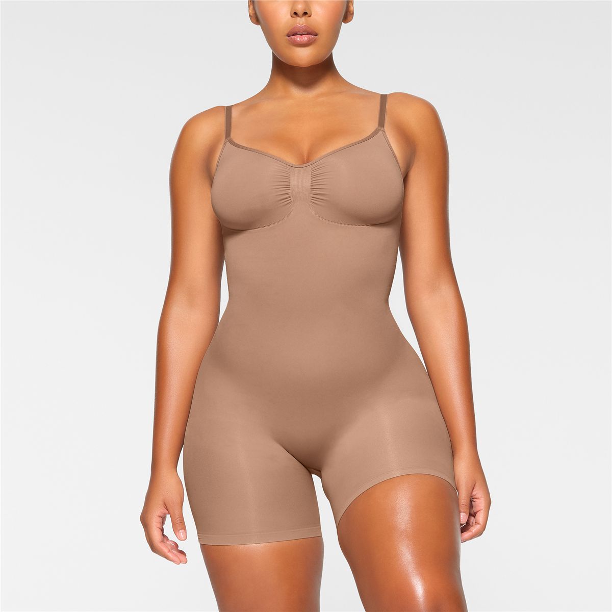 Seamless sculpt mid thigh bodysuit-SKIMS-Verso