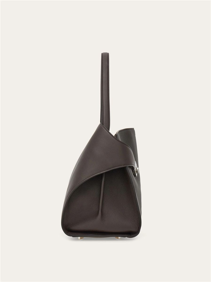 Hug soft bicolor shoulder bag (l)-FERRAGAMO-Verso