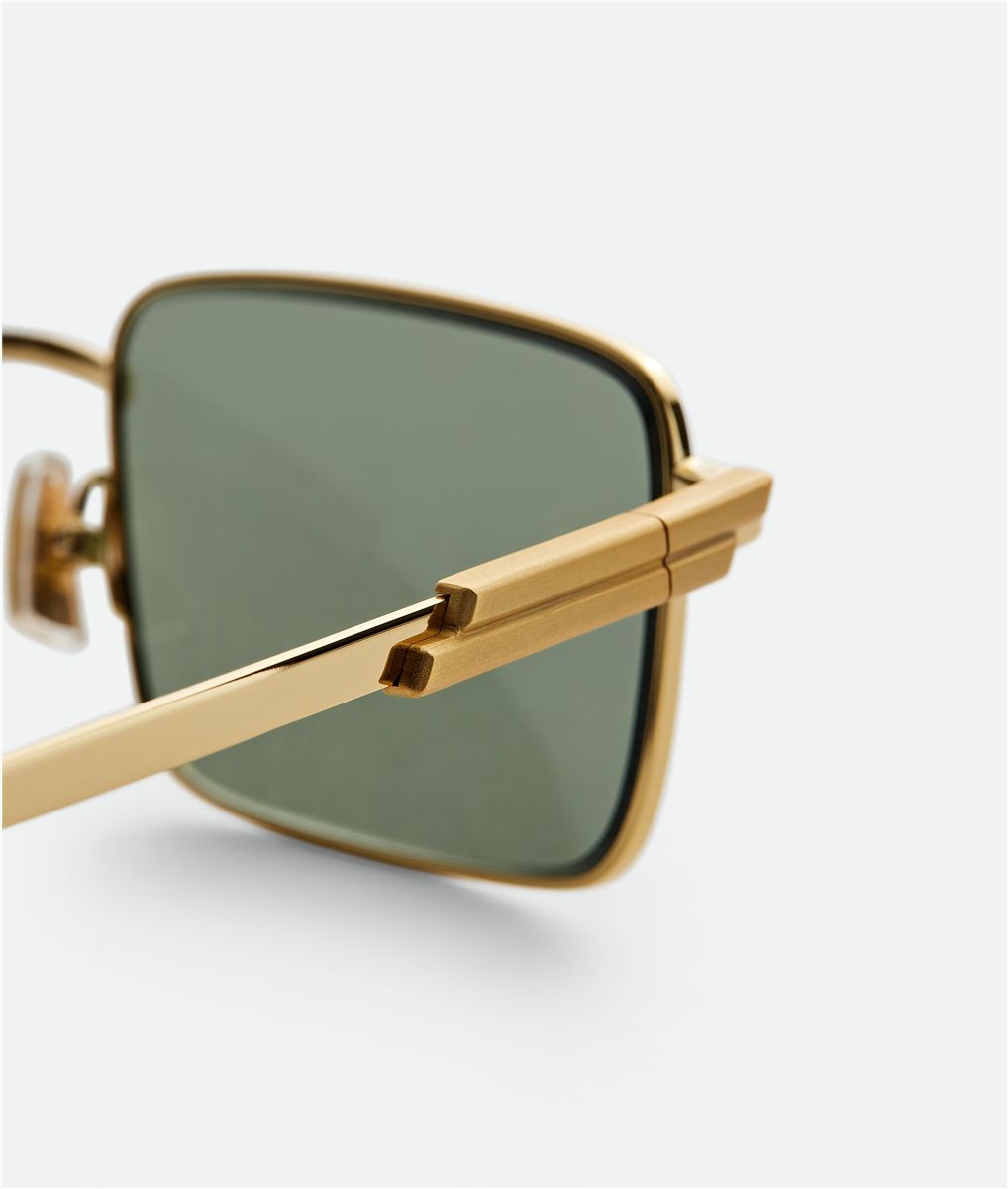 Classic rectangular sunglasses