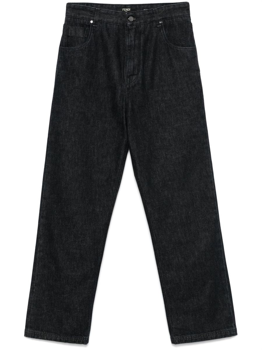 STRAIGHT-LEG JEANS
