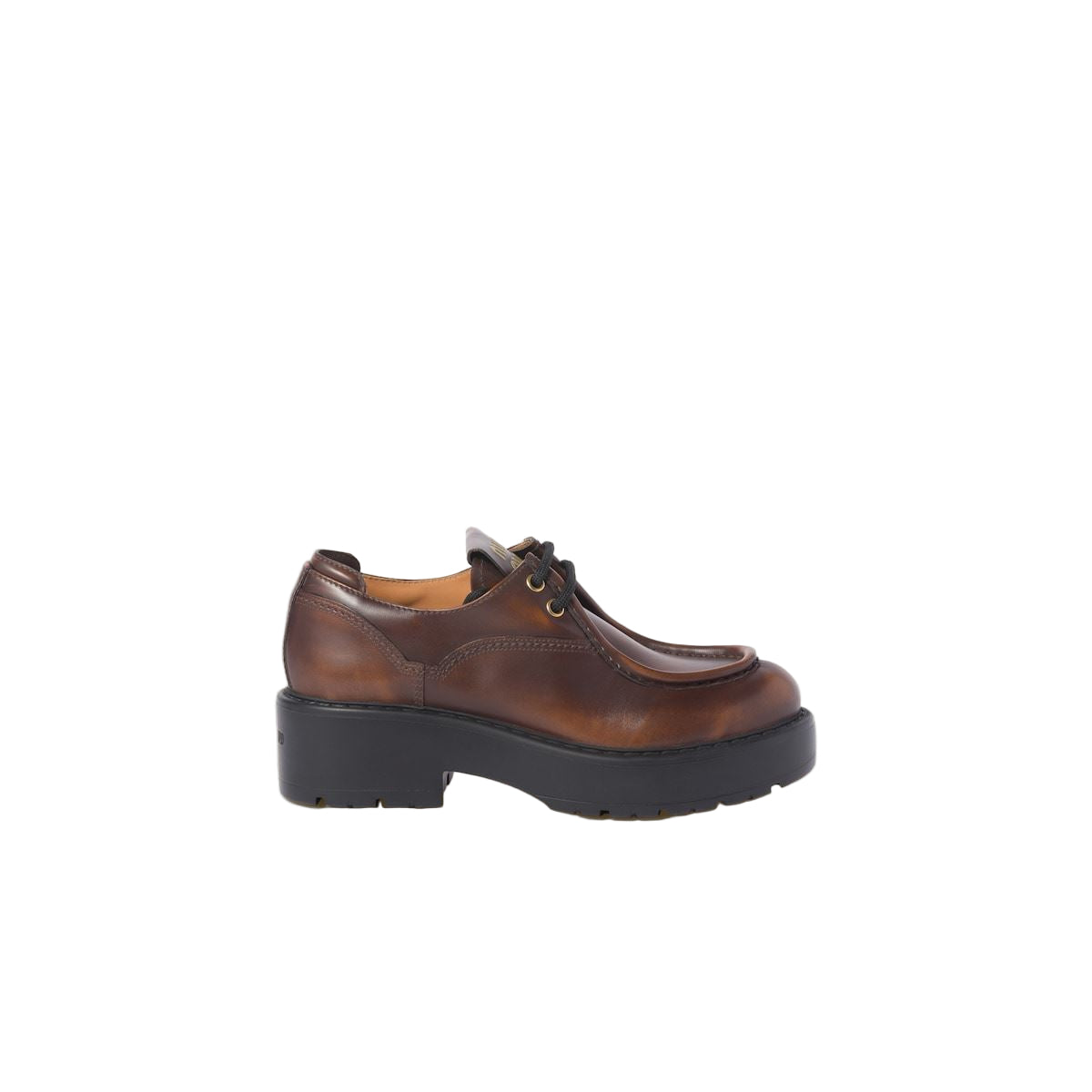 laced fumé leather shoes