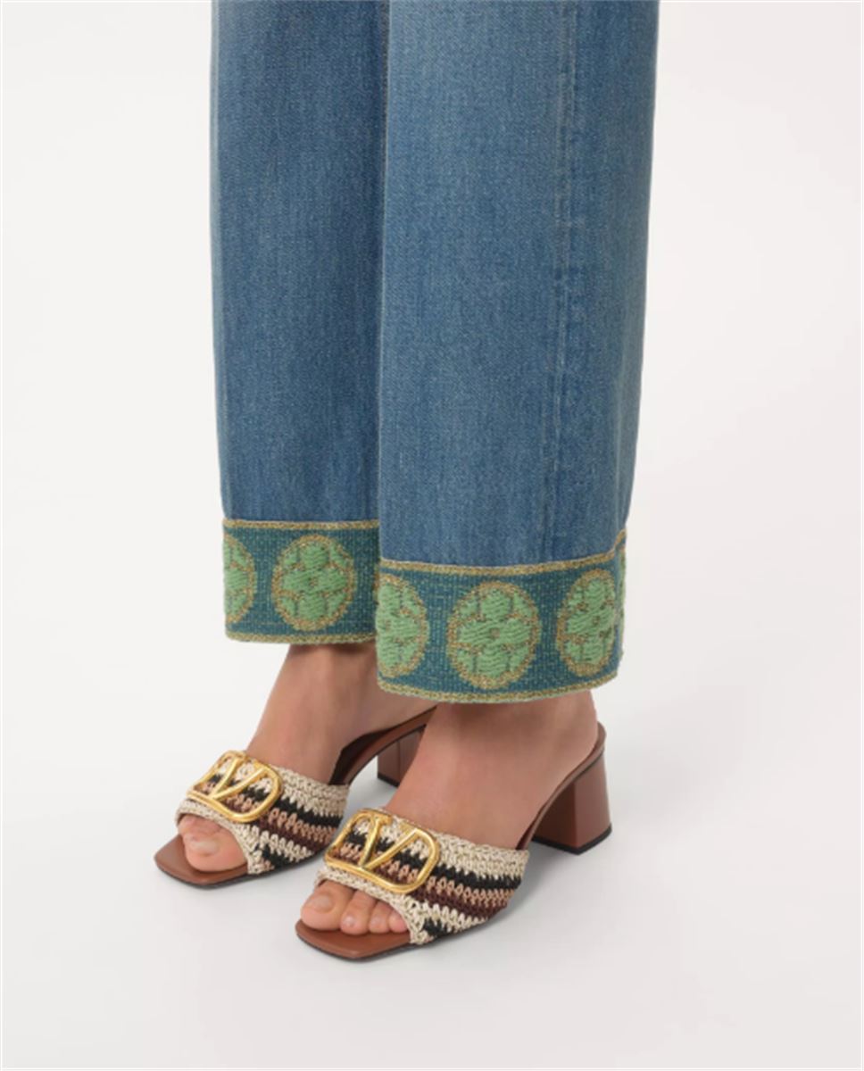 VLOGO SIGNATURE SLIDE SANDAL -  VALENTINO -  Verso
