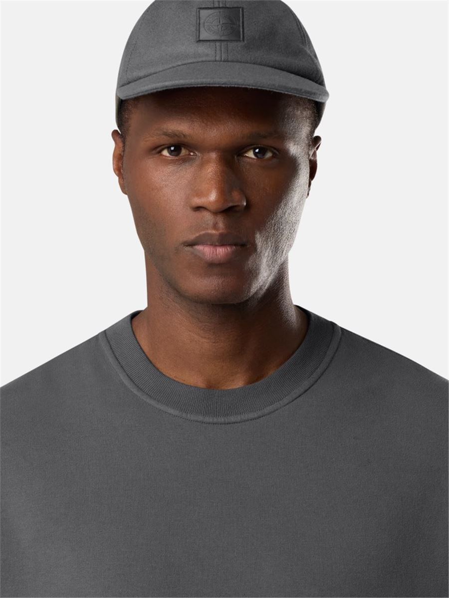 Comfort-fit crewneck sweatshirt with ribbed trims