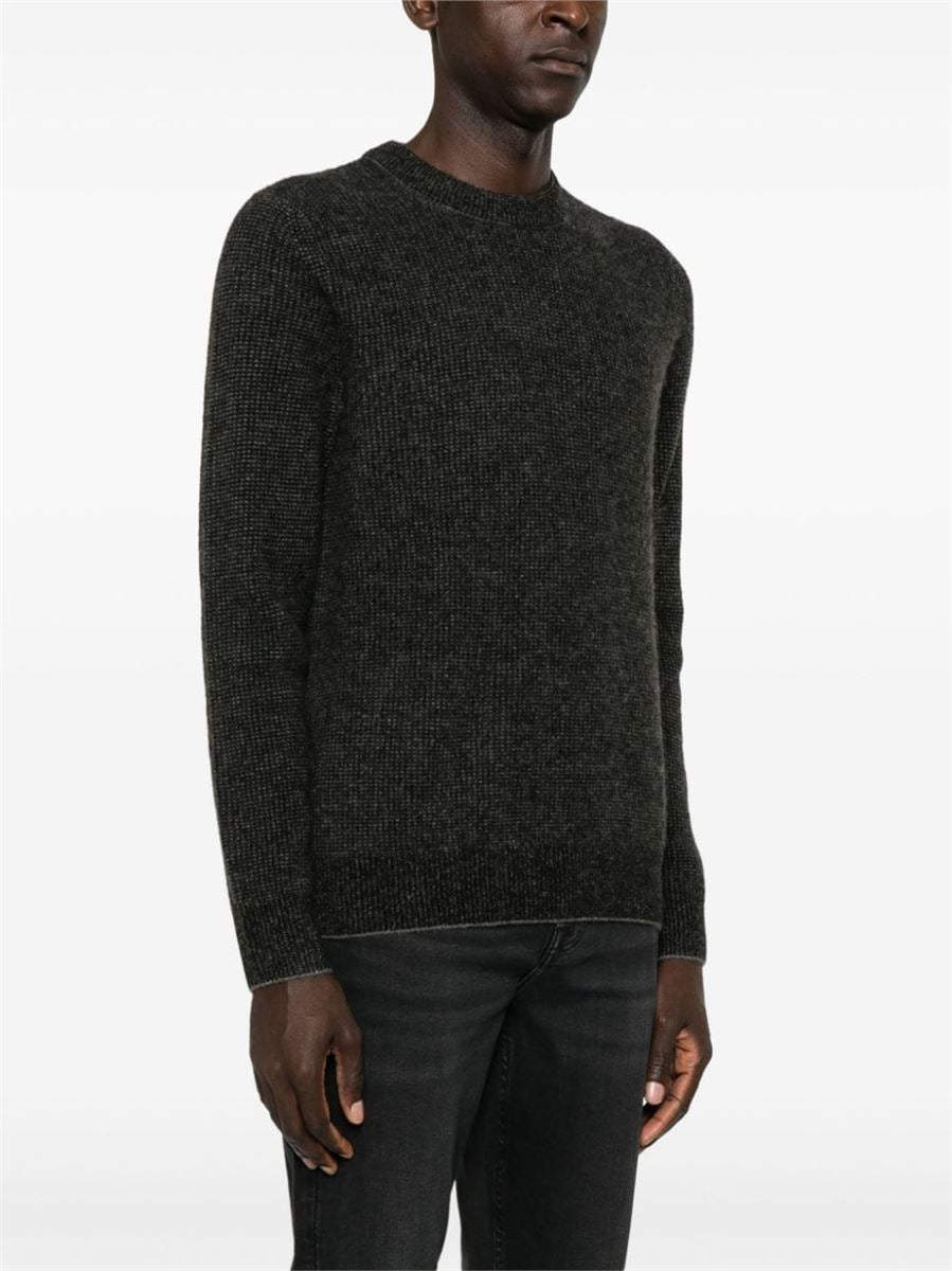 CASHMERE SWEATER