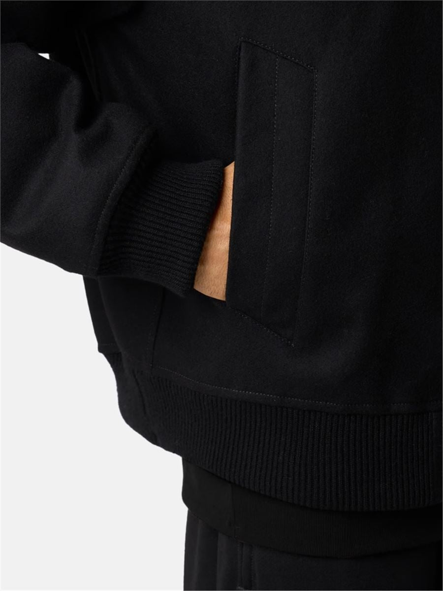 Bomber jacket with anti-drop and wind-resistant membrane