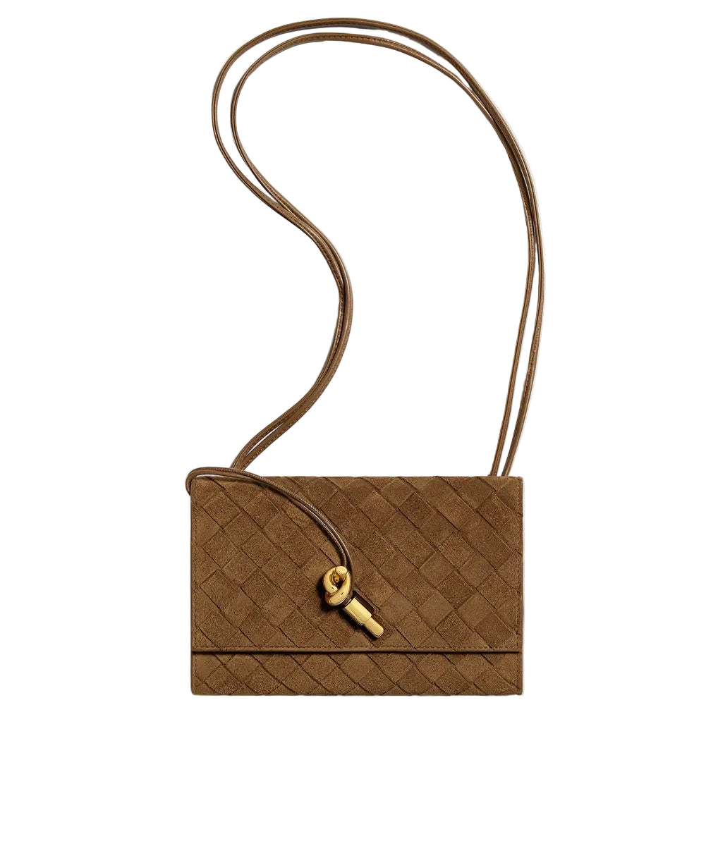 Andiamo pouch on strap