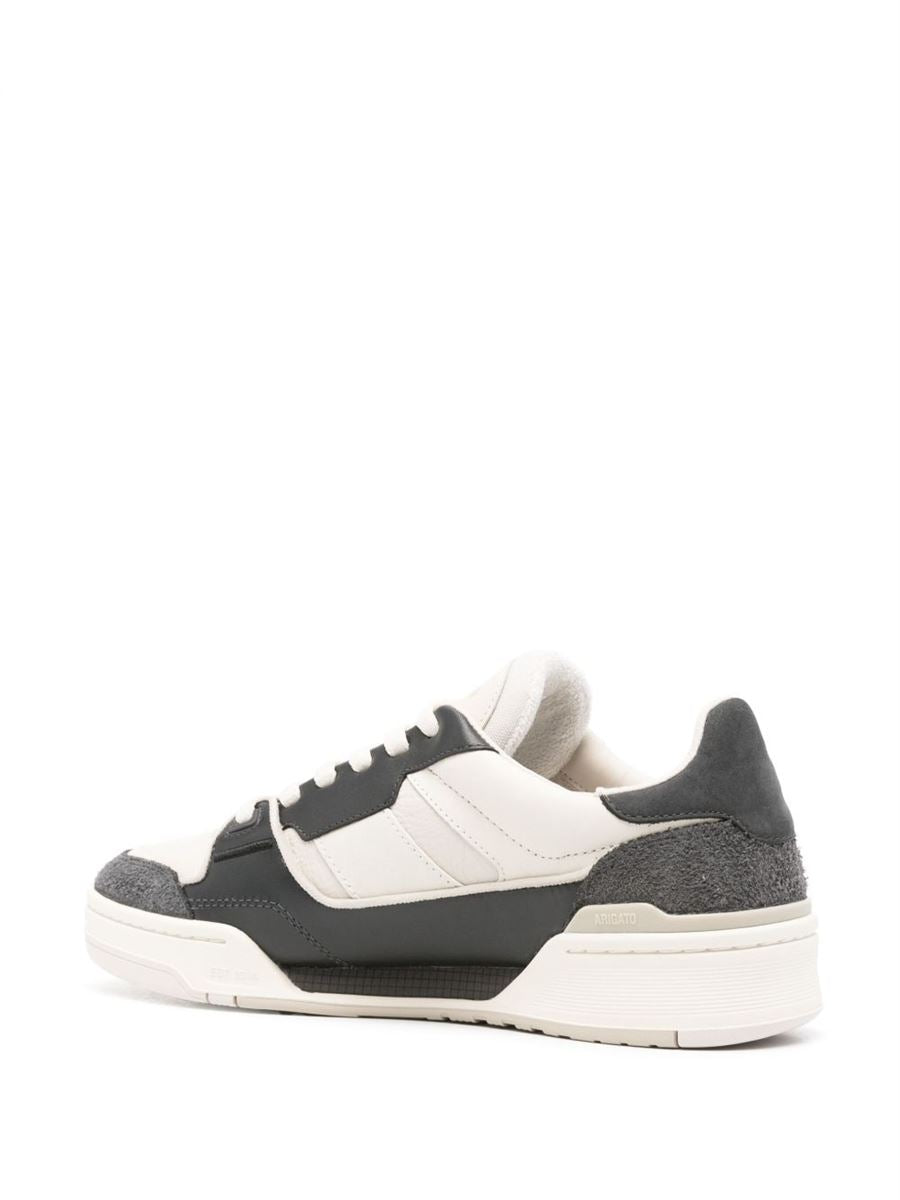 CLAY SNEAKERS -  AXEL ARIGATO -  Verso