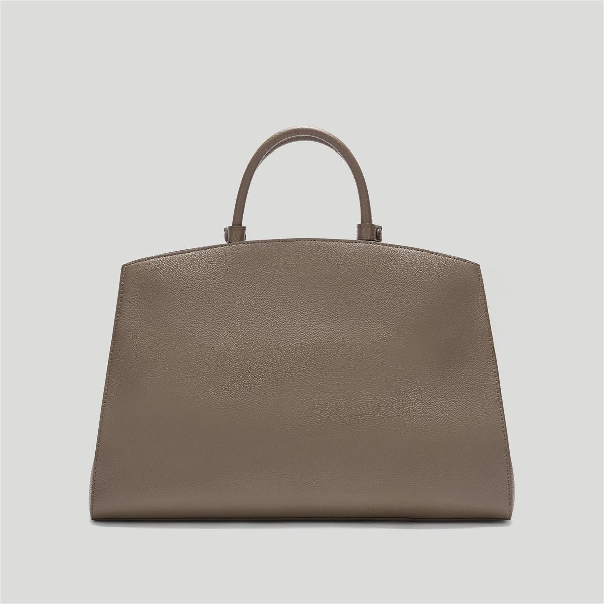 The hudson-DEMELLIER LONDON-Verso