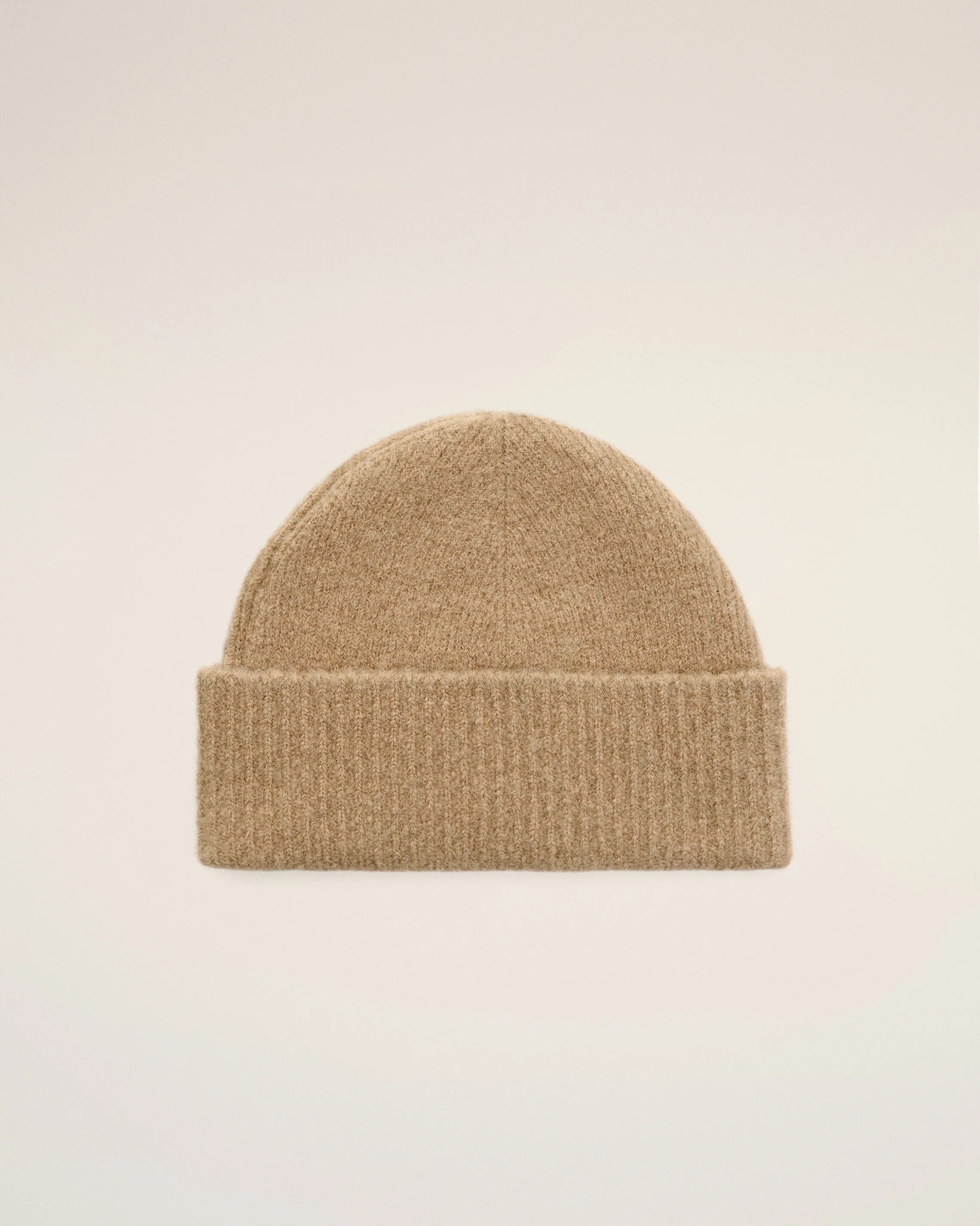Alpaca beanie with ami de coeur-AMI-Verso