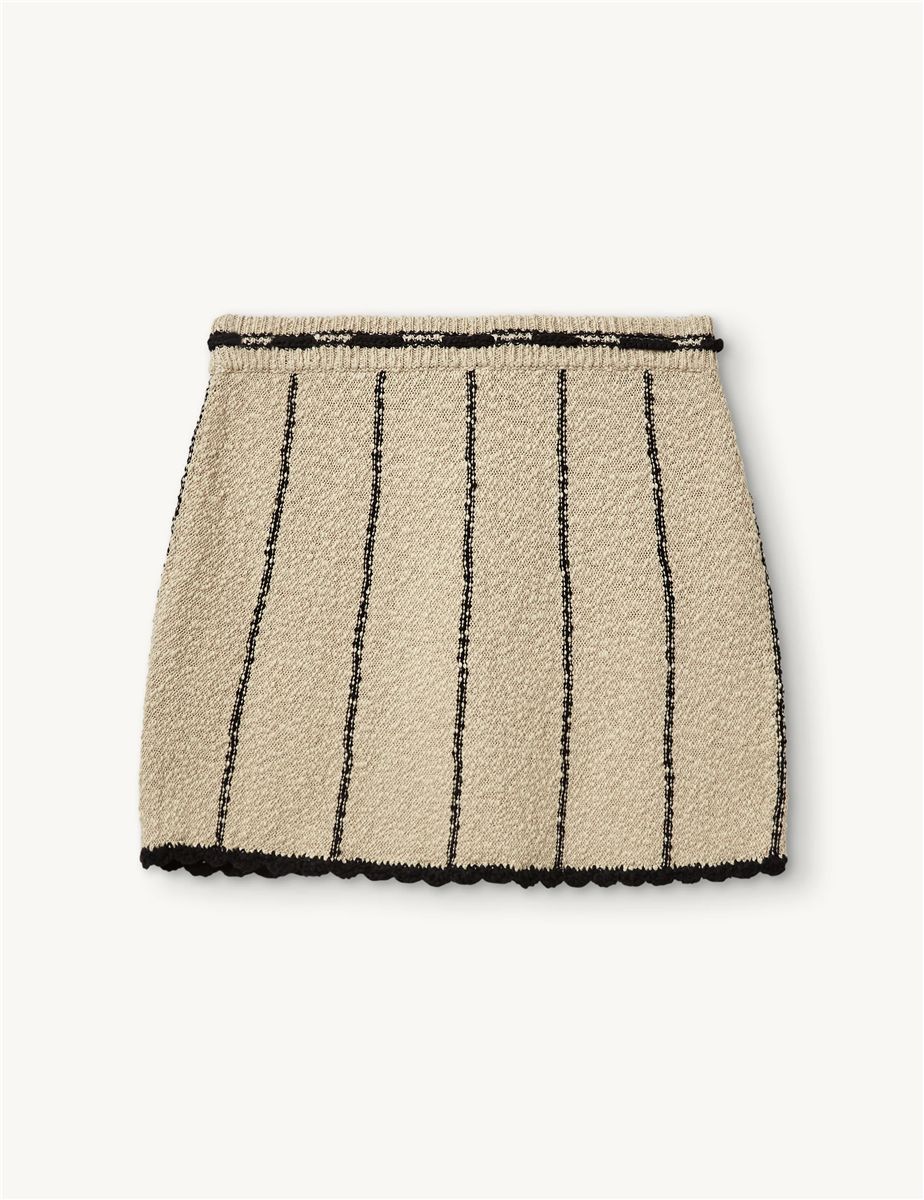 April mini print-THE GARMENT-Verso