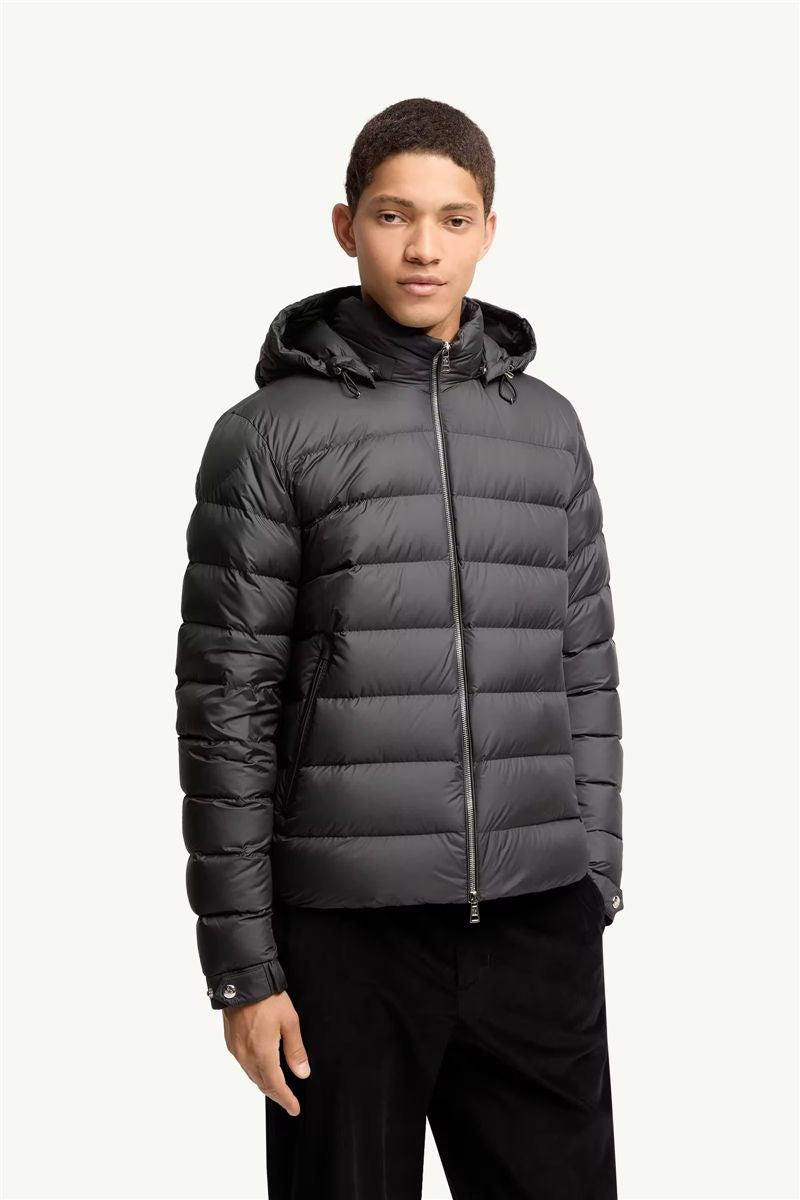 Arneb hooded short down jacket-MONCLER-Verso