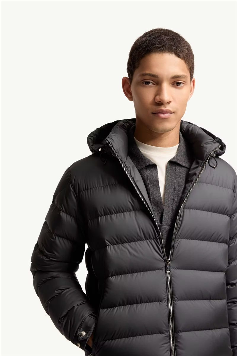 Arneb hooded short down jacket-MONCLER-Verso