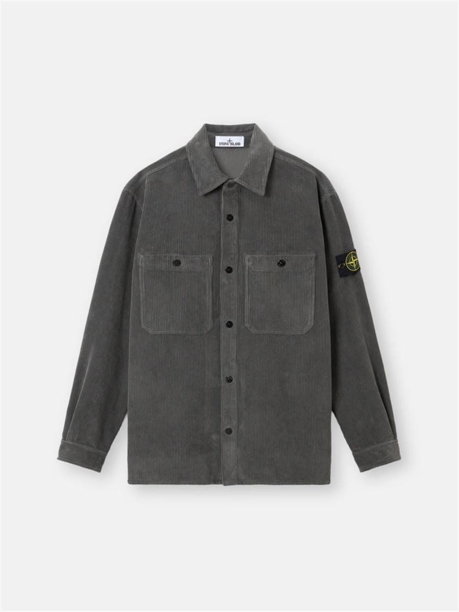 Comfort-fit overshirt with pockets and snap fastening