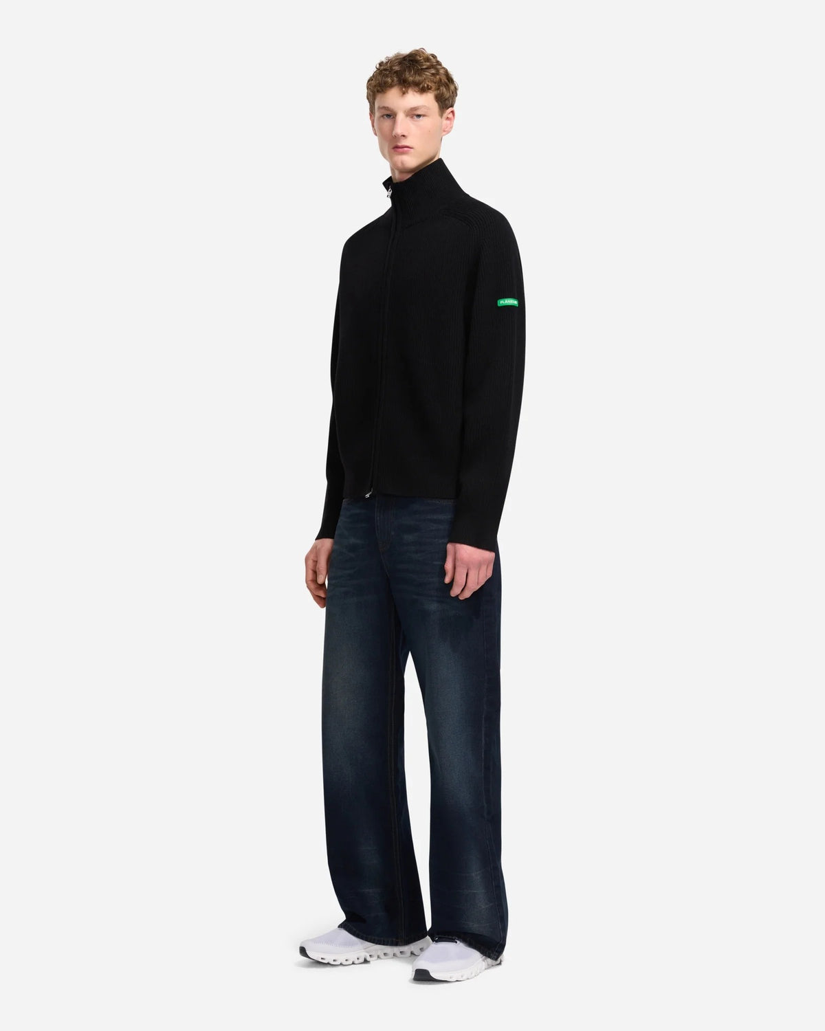 Badge Knit Cardigan-FLÂNEUR-Verso