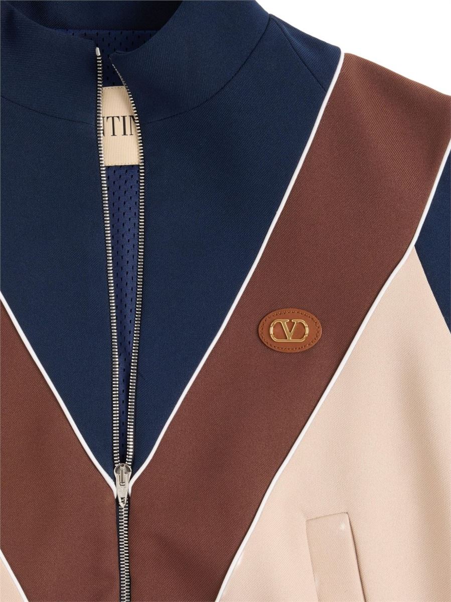 LOGO-PATCH ZIP-UP SWEATSHIRT