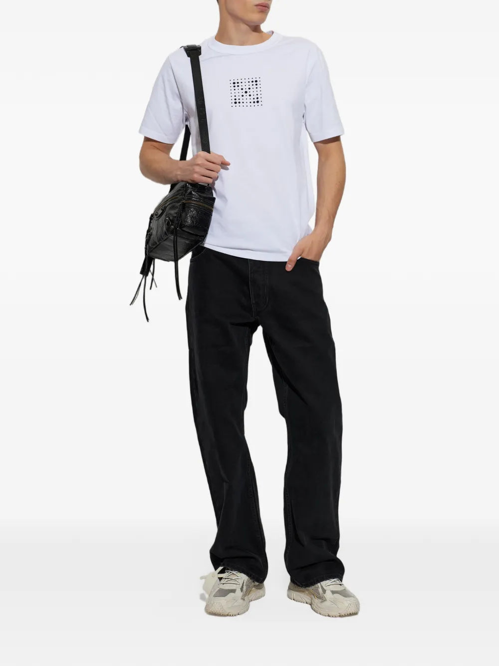 Be right back worn out sneakers-OFF-WHITE-Verso