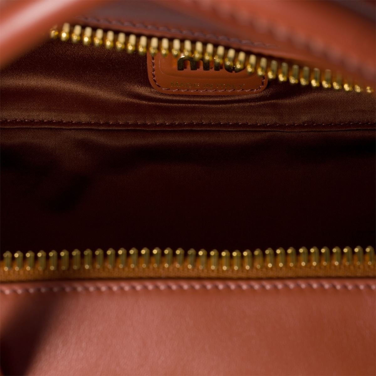 beau leather bag-MIU MIU-Verso