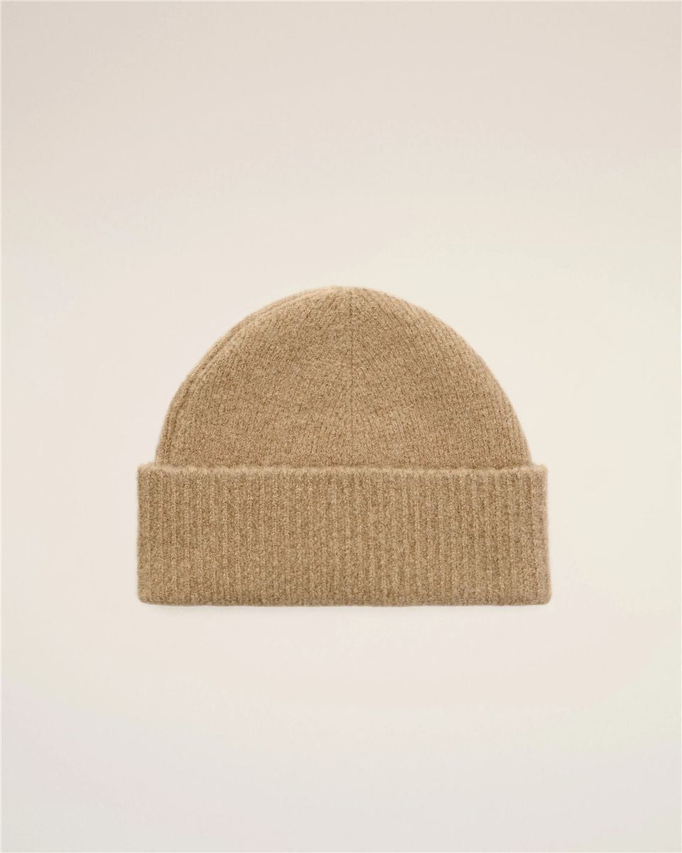 Beige alpaca beanie with ami de coeur-AMI-Verso