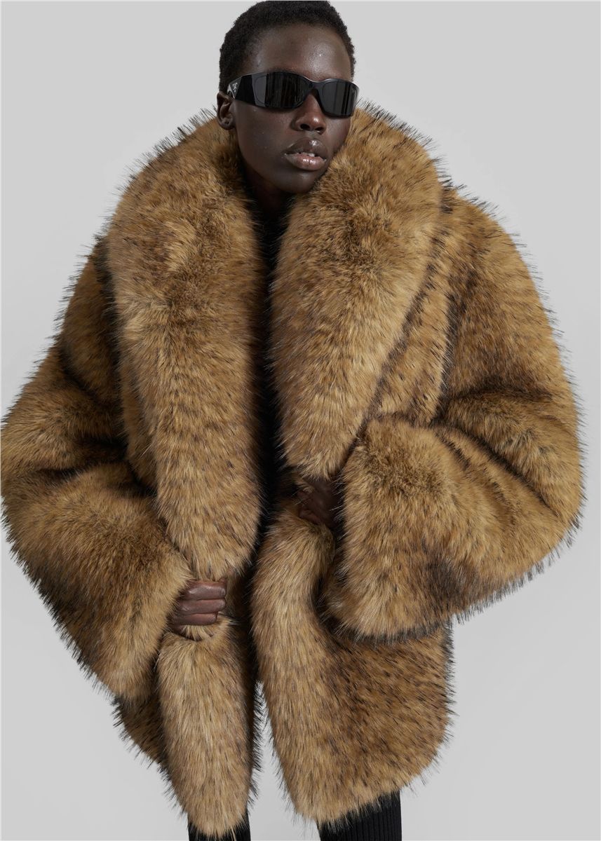 Belle faux fur short coat-THE FRANKIE SHOP-Verso