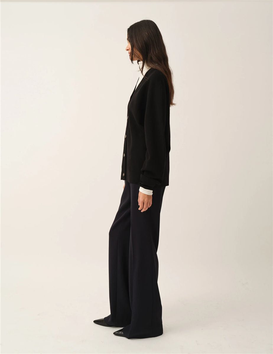 Bergen dad cardigan-THE GARMENT-Verso