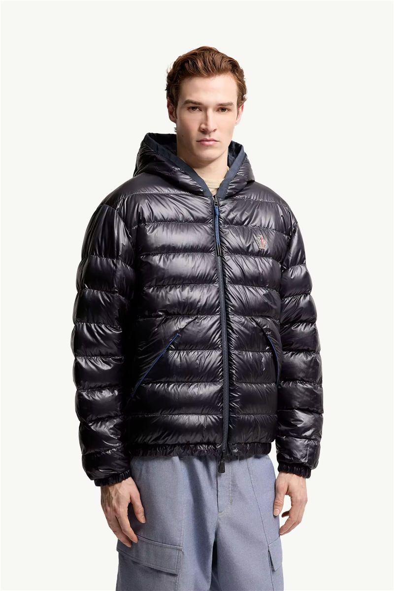 Berguns reversible hooded down bomber jacket-MONCLER-Verso