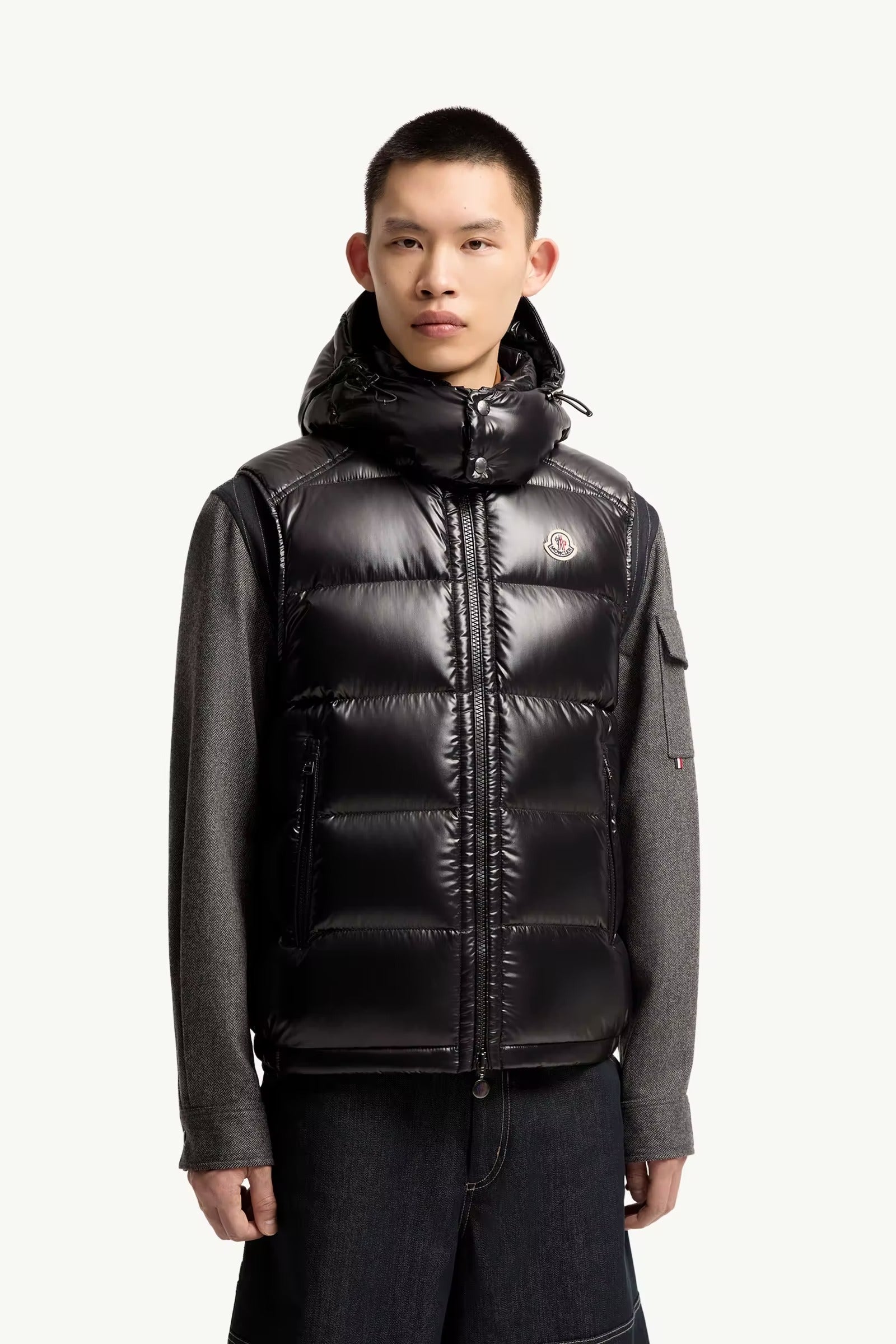 Bormes hooded down gilet-MONCLER-Verso