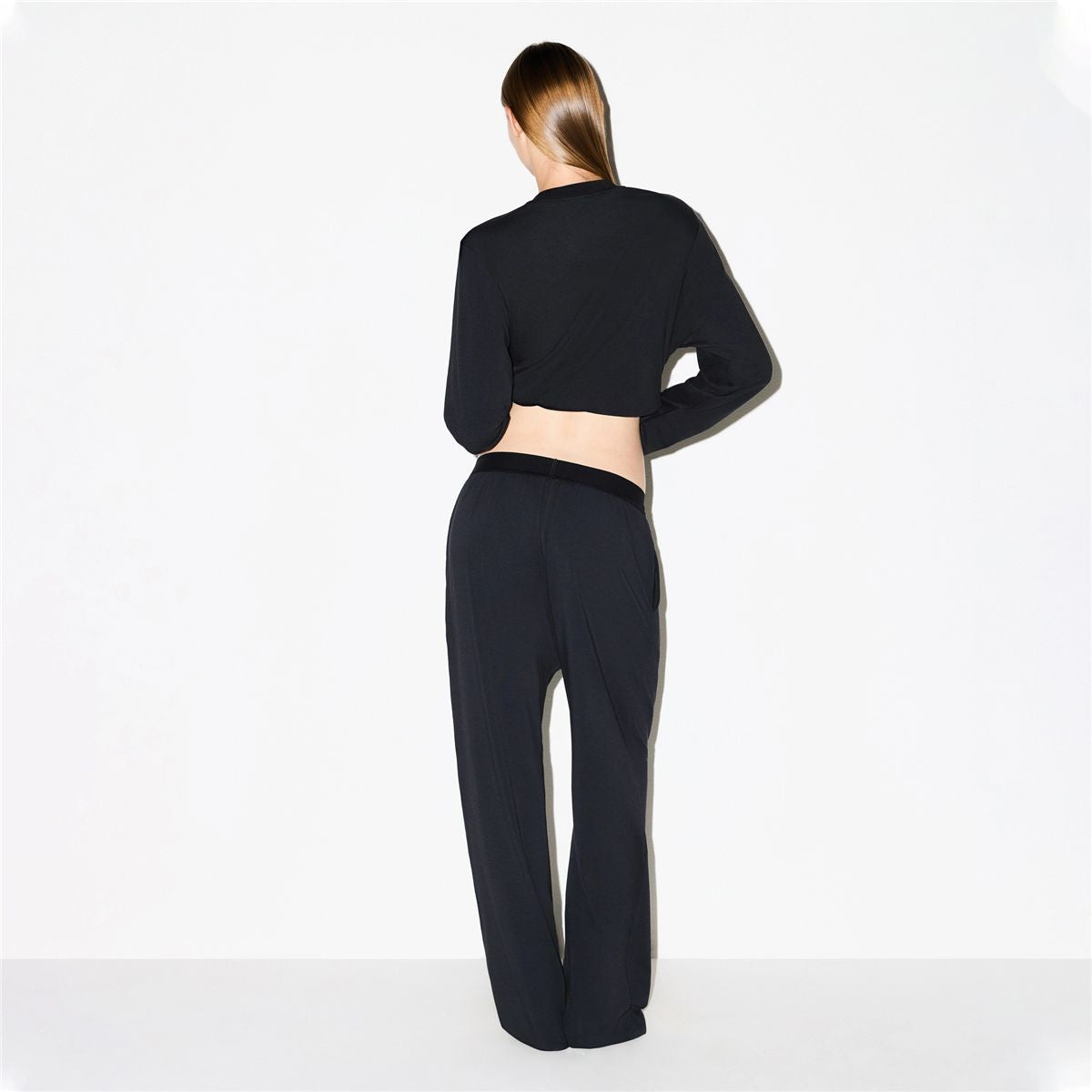 Boyfriend Loose Pants-SKIMS-Verso