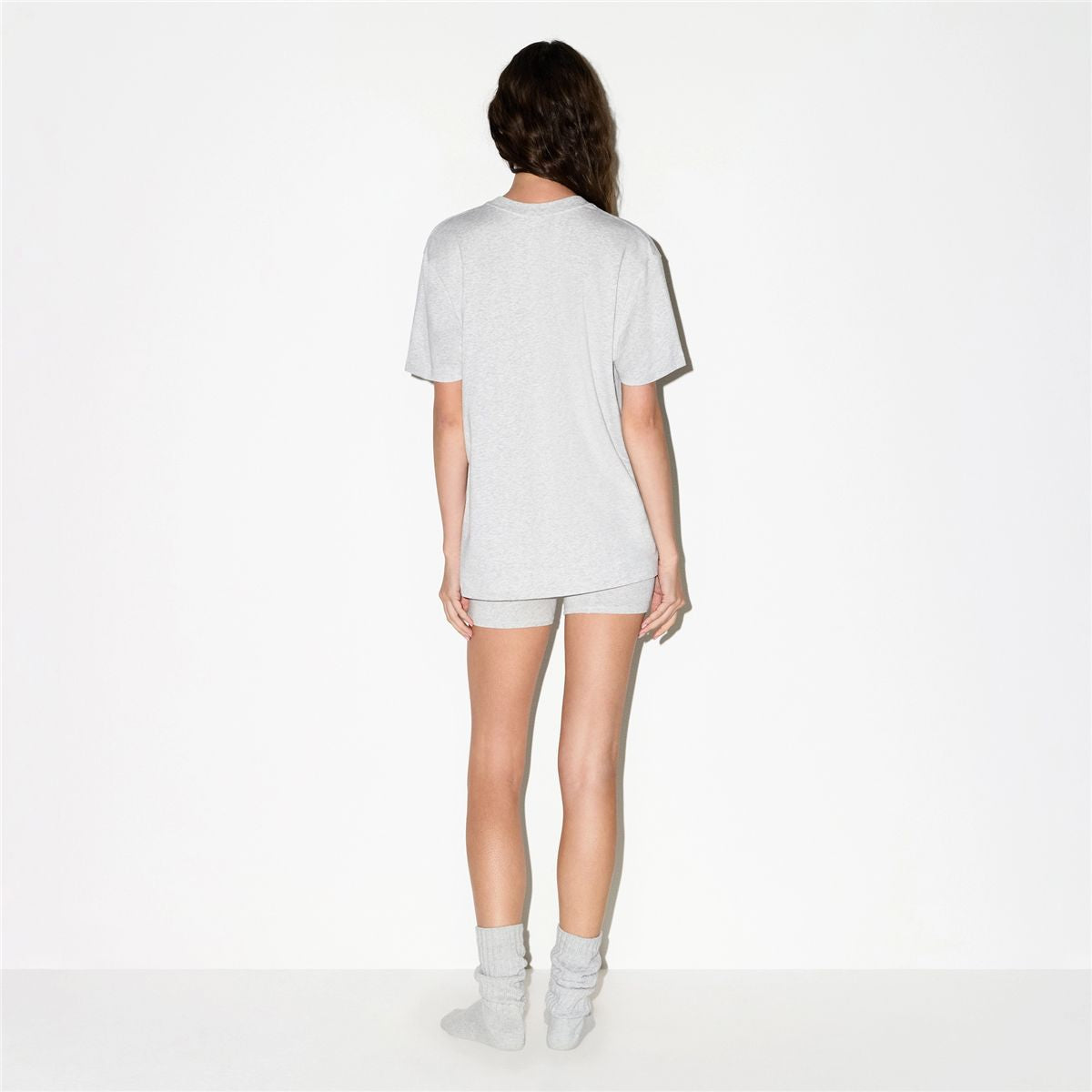 Boyfriend T-Shirt-SKIMS-Verso