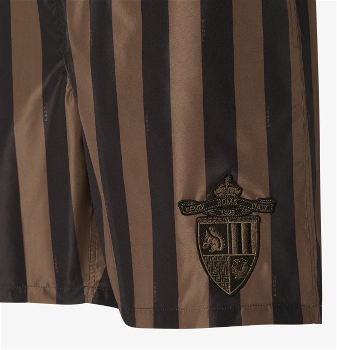 BROWN PEQUIN NYLON SHORTS - FENDI - Verso