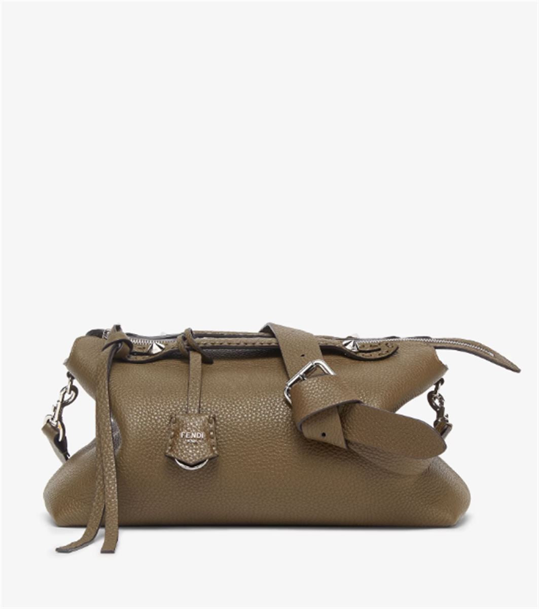 BY THE WAY SELLERIA LARGE FENDI