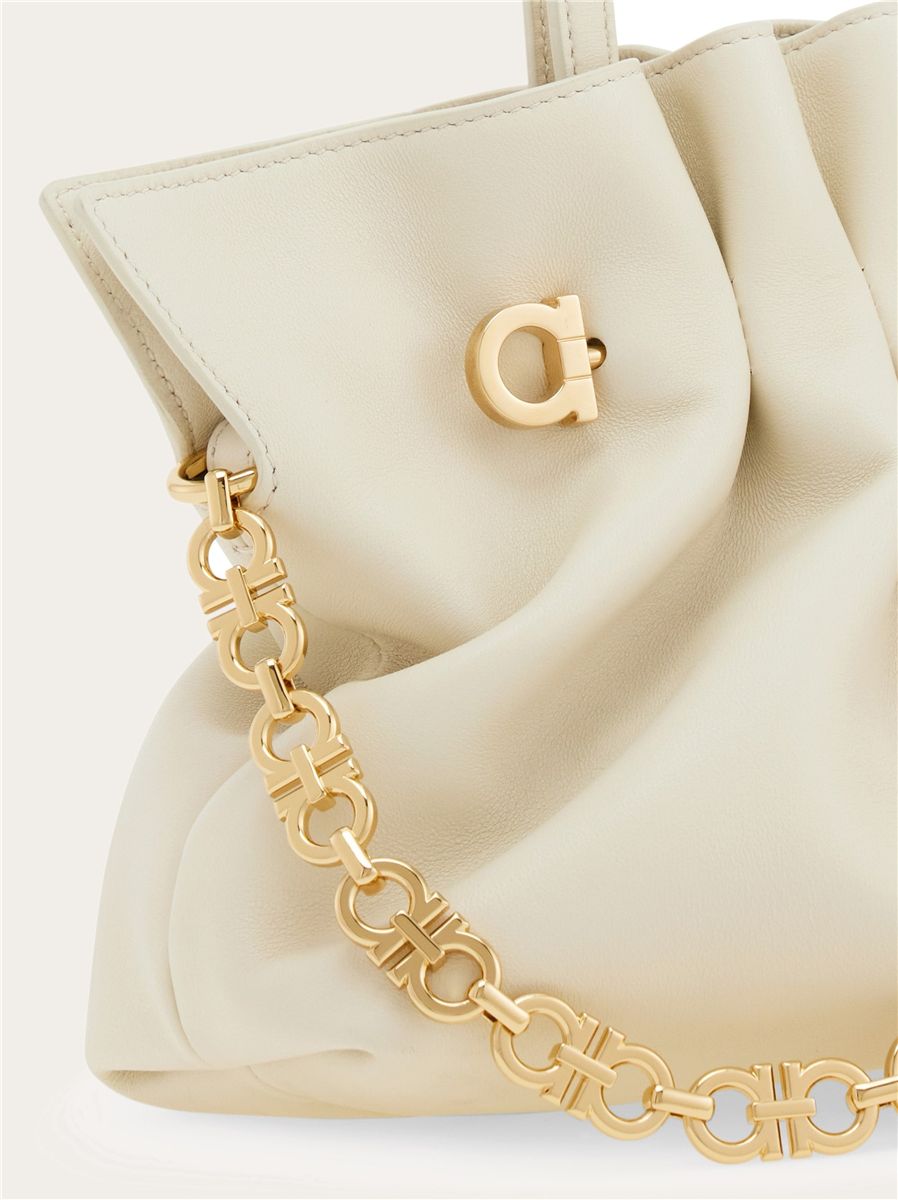 Ferragamo soft-bag (s)