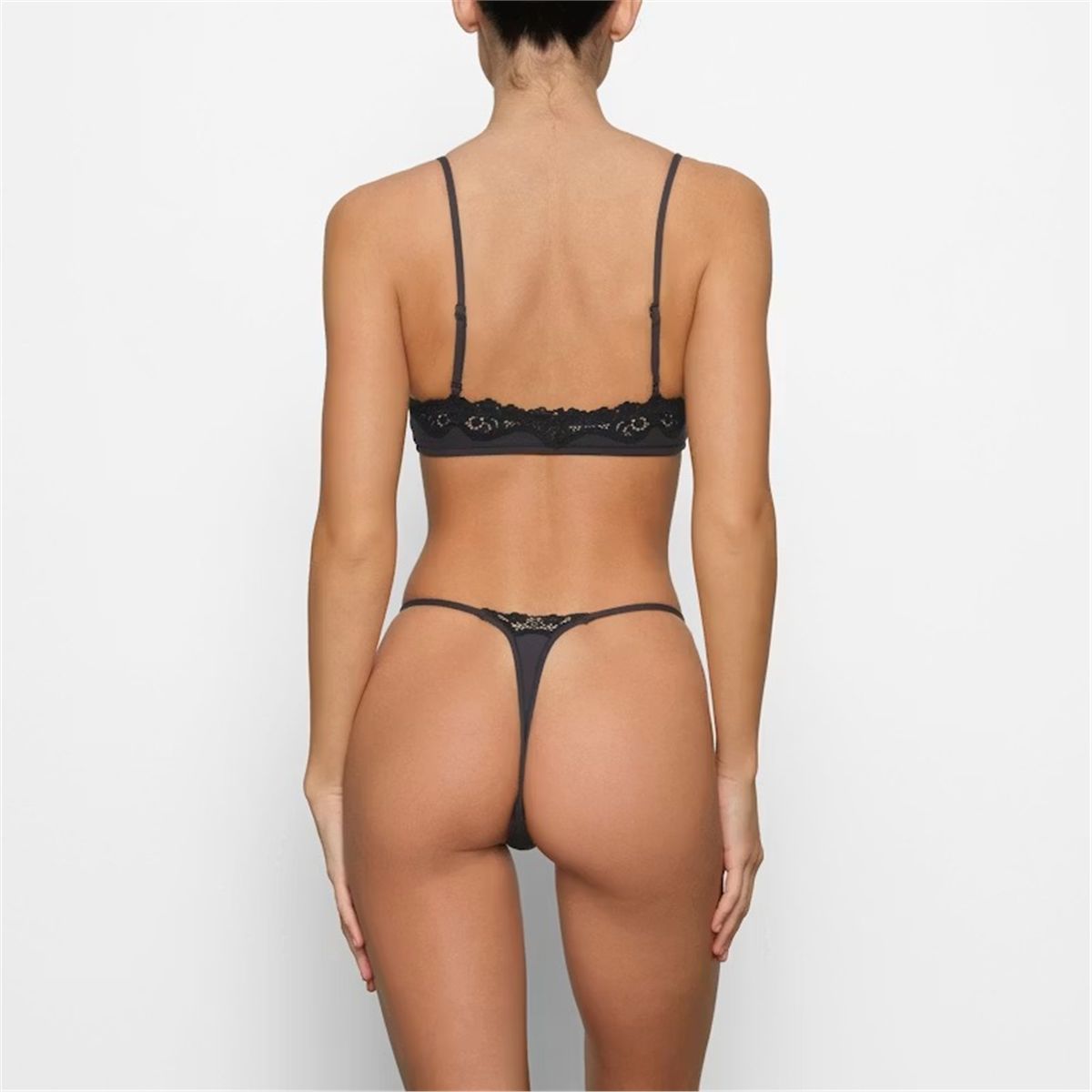 Fits everybody lace scoop bralette-SKIMS-Verso